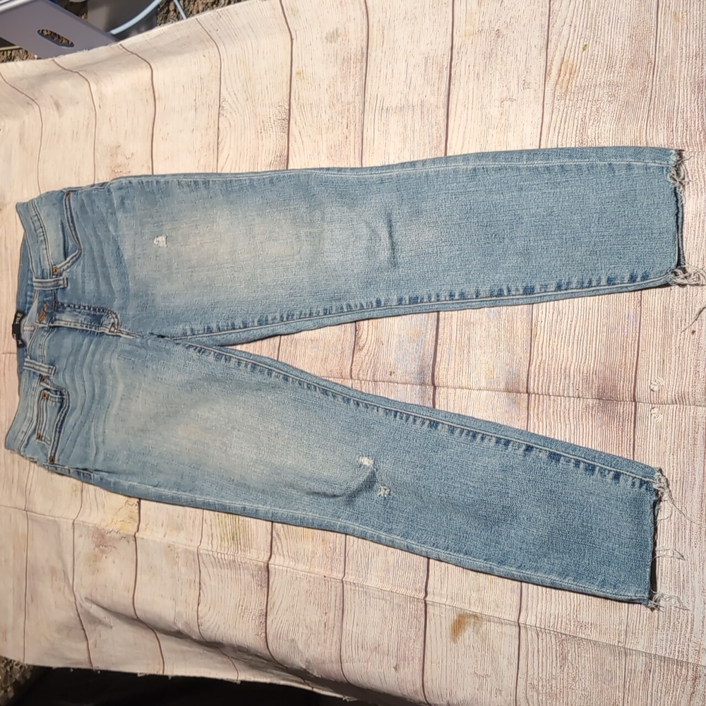 J. Crew Mercantile distressed raw hem size 29  skinny jeans
